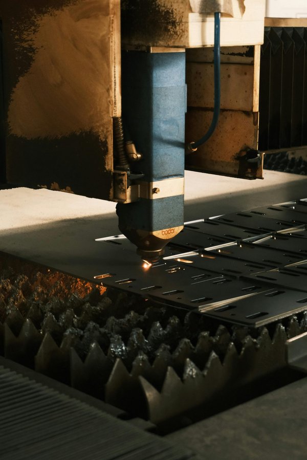 Laser décapage : la technologie de nettoyage sans compromis